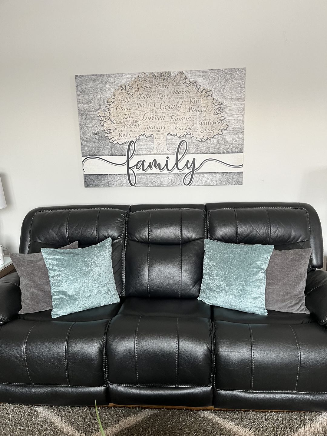 Customer photo review of Personalized Names on Tree "Family" Premium Canvas