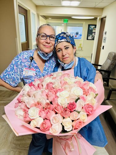 Customer photo review of Pink Deluxe Bouquet