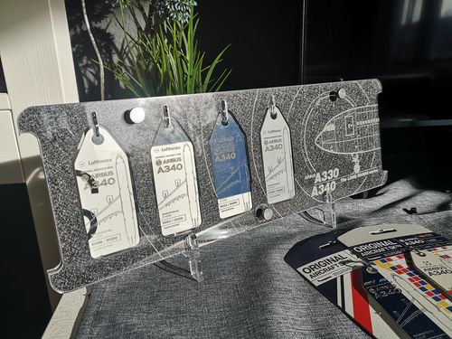 Customer photo review of ©TAGDISPLAYsystem - TDS-4 for AIRBUS A330/A340 Avtags