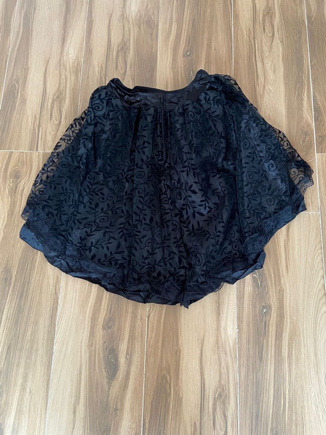 Customer photo review of Short steampunk skirt