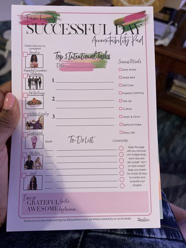 Customer photo review of Successful Day Notepad-Crisp White