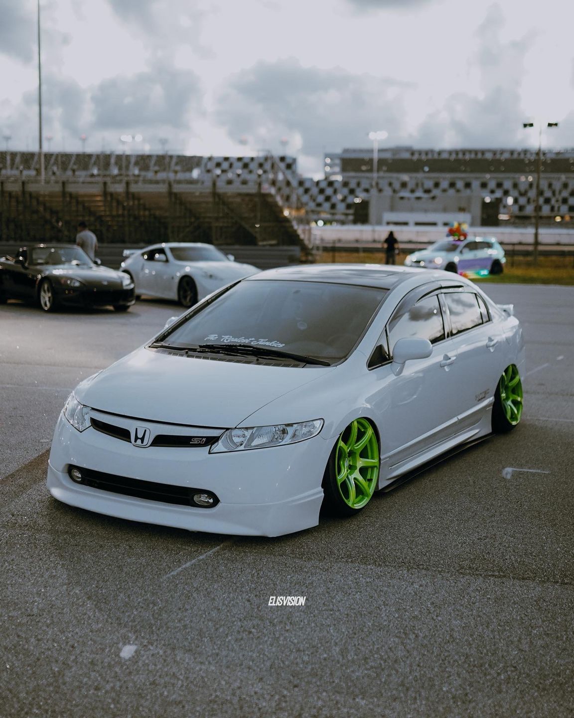 Customer photo review of 2006-11 Honda Civic Sedan Window Visors Wind Deflectors Rain Guards