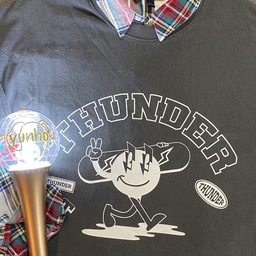 Customer photo review of ATEEZ CONCERT TOUR MERCH:  THUNDER - Skateboarder Ver