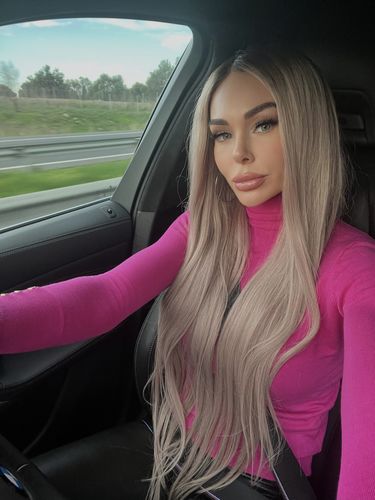 Customer photo review of Liz