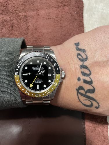 Customer photo review of Oceaneva™ Men's GMT Deep Marine Explorer 1250M Pro Diver Watch Yellow and Black