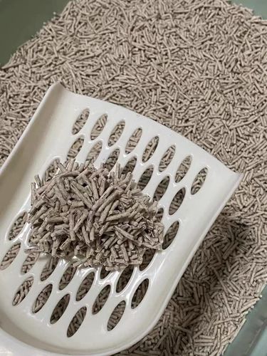 Customer photo review of Michu Natural Clumping Tofu Cat Litter 2.5kg/6L
