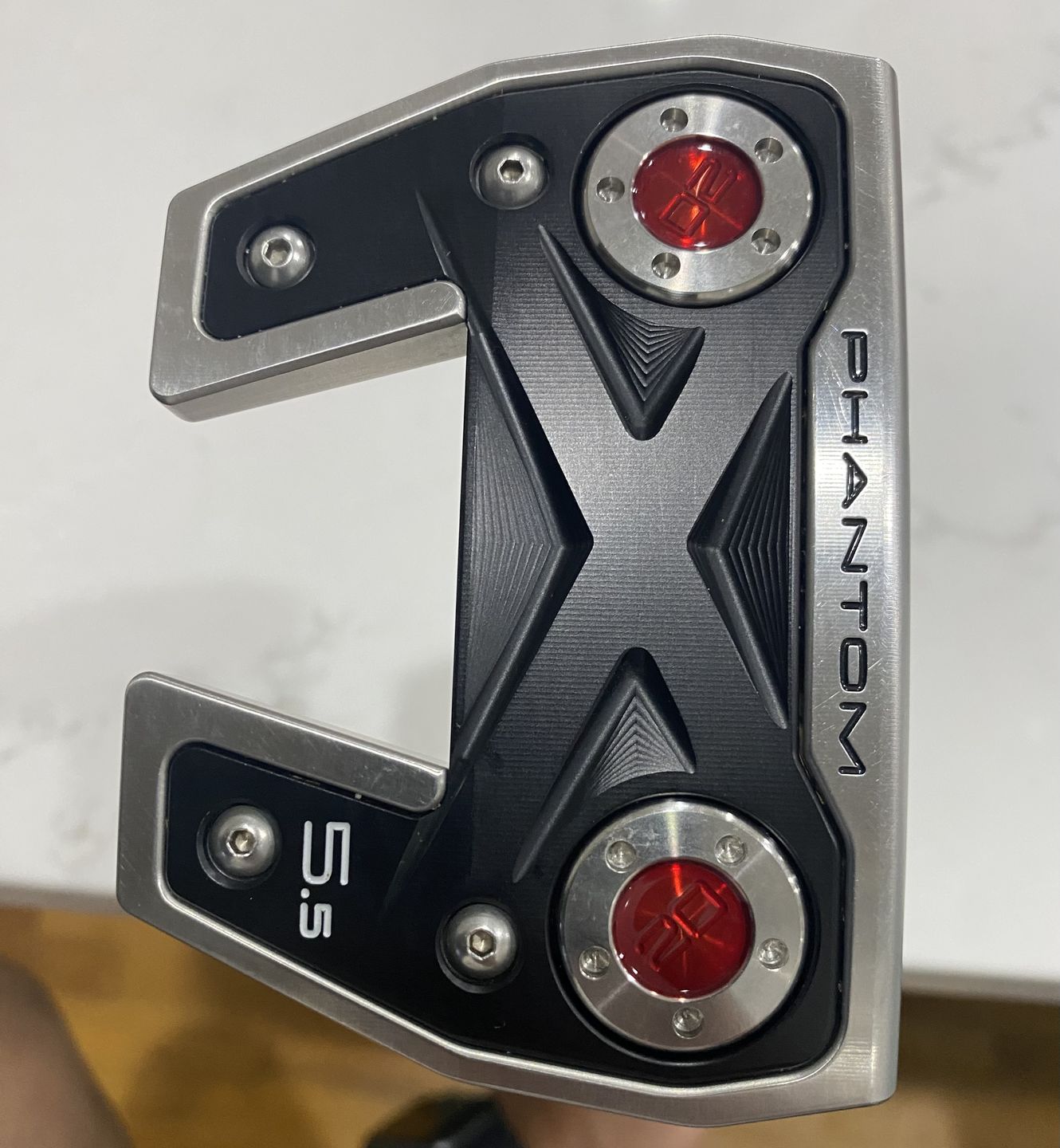 Customer photo review of Red Head Weights Compatible With Scotty Cameron Large Thread Putters