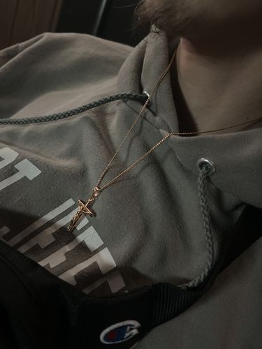 Customer photo review of Crucifix (Gold)