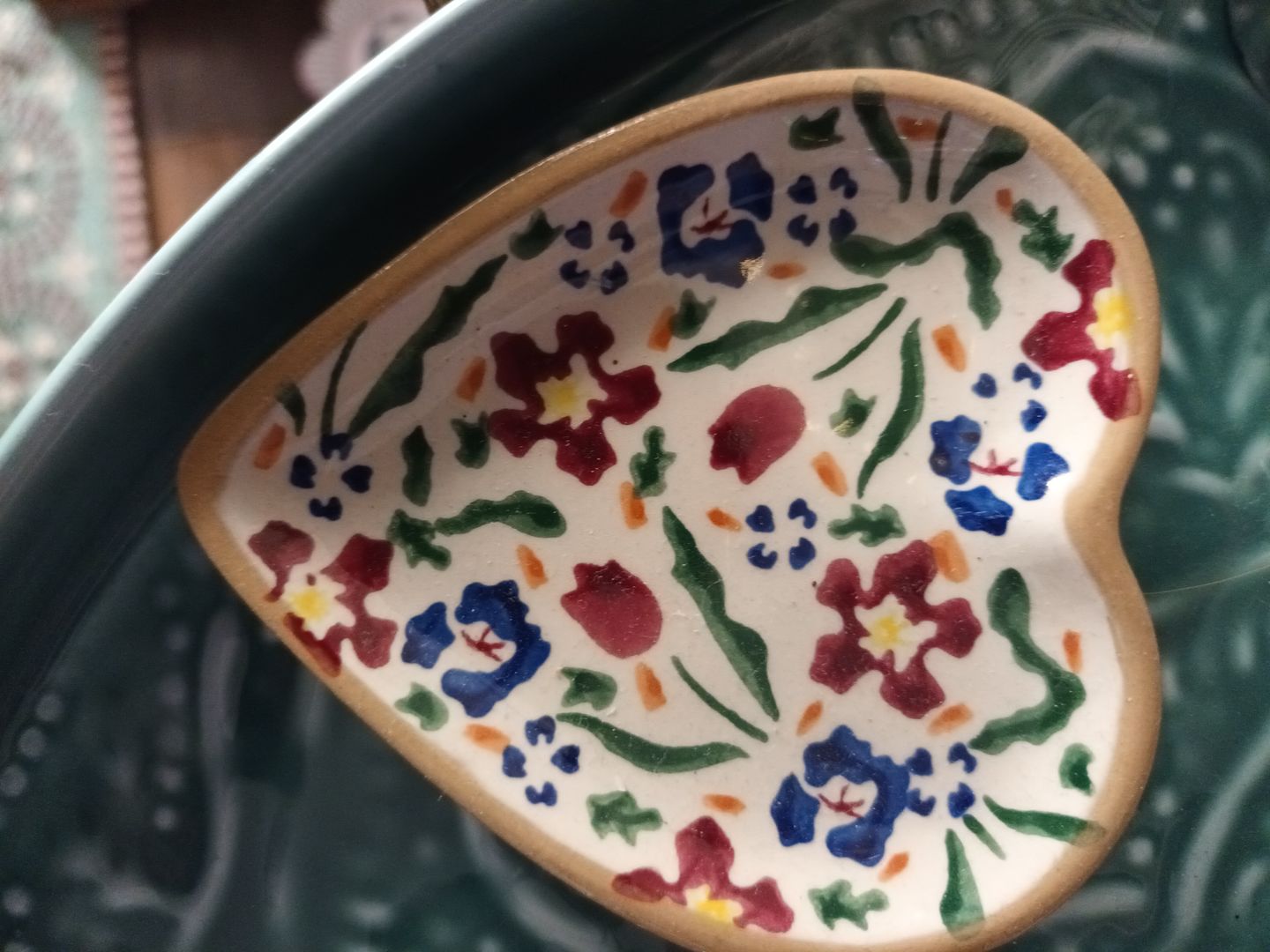 Customer photo review of Tiny Heart Plate Wild Flower Meadow