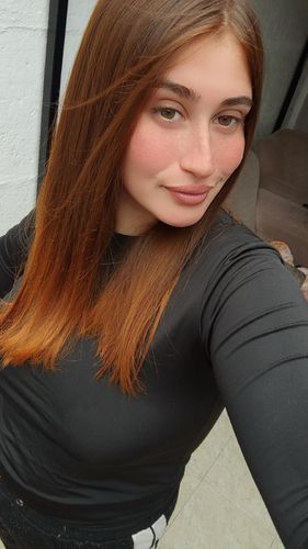 Reseña con foto de un cliente sobre Henna Jamila Hair