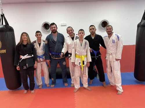 Customer photo review of חגורת ג'יוג'יטסו JJ ילדים צהובה 245 ס"מ