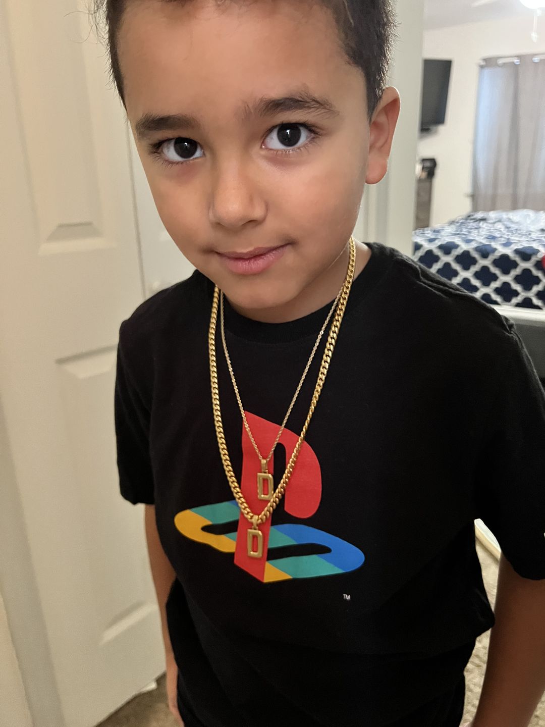 Customer photo review of Varsity Initial Pendant (Gold)