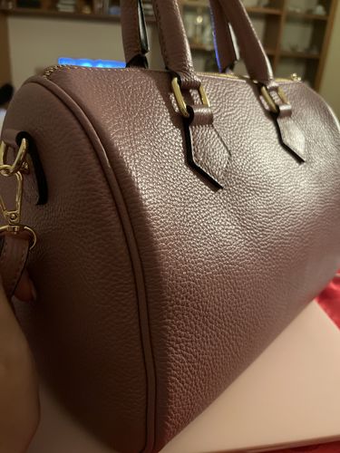 Customer photo review of Borsa Bauletto Eloise XL con catena fiocco (Personalizzabile)