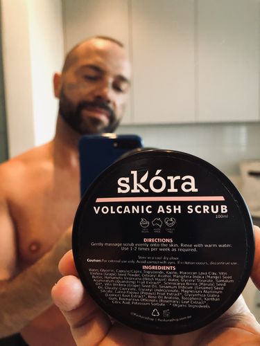 Customer photo review of Volcanic Ash Scrub 100ml