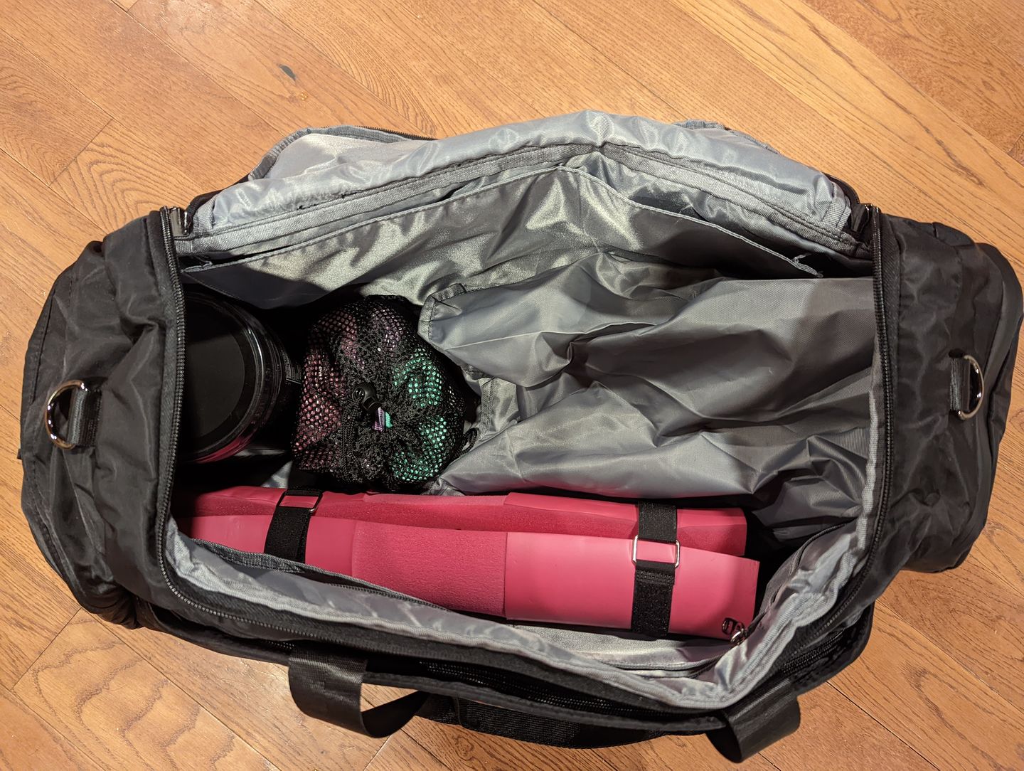 Customer photo review of MOMENTUM GYM DUFFEL BAG