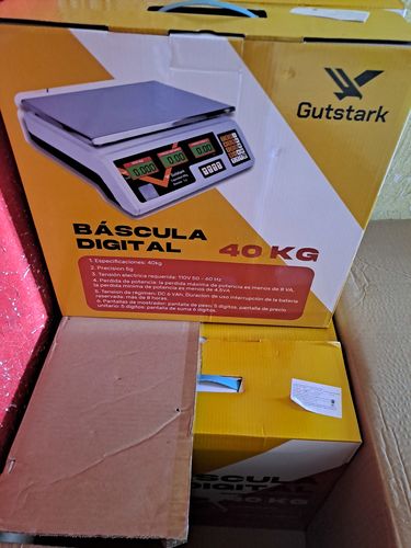 Customer photo review of Báscula Comercial Digital 40kg 110v/220v