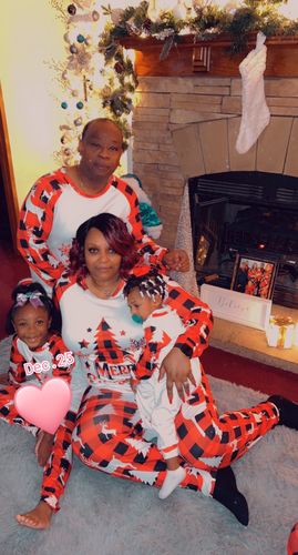 Customer photo review of Christmas Tree Print Family Matching Christmas Pajamas