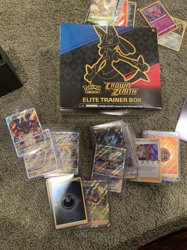 Customer photo review of Pokémon Crown Zenith Elite Trainer Box (Presale)
