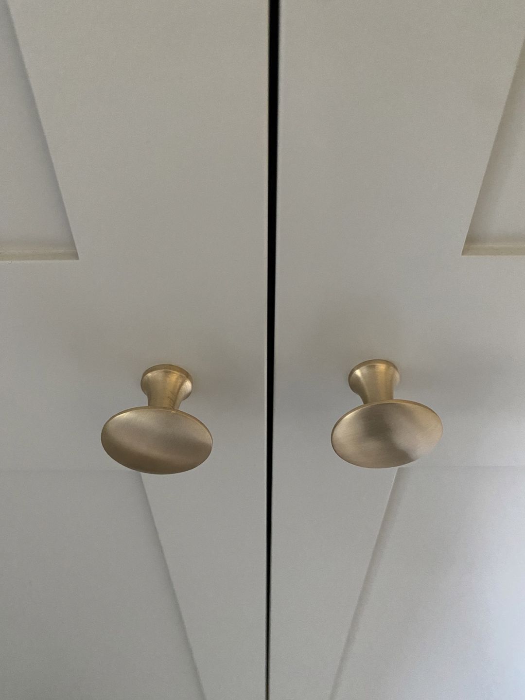Customer photo review of Classic Brushed Satin Brass Cupboard Handles