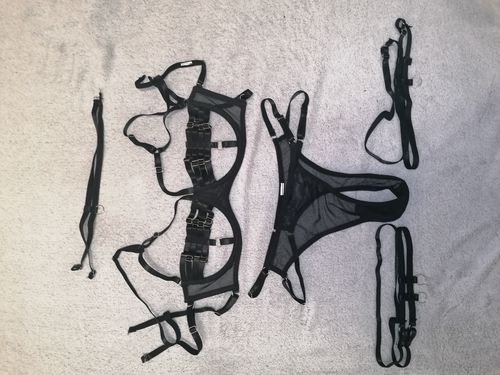 Customer photo review of Lizi's Sexy Hollow Set