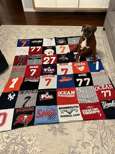 T-shirt quilt featuring yankees by Kellie from NJ