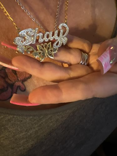 Customer photo review of Double Plated New Beginnings Name Necklace with Figaro Chain