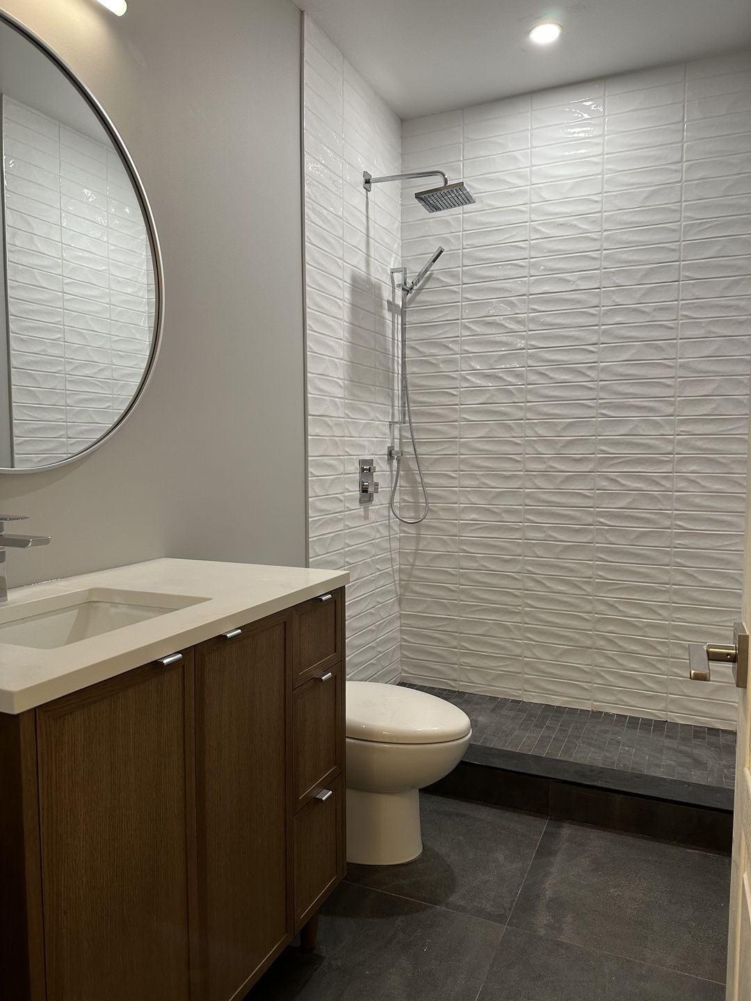 Customer photo review of Cape Breton 36" Mid Century Oak Bathroom Vanity, Left Sink