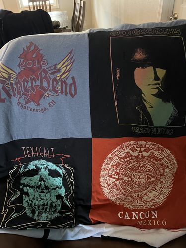 Customer photo review of Classic T-Shirt Blanket