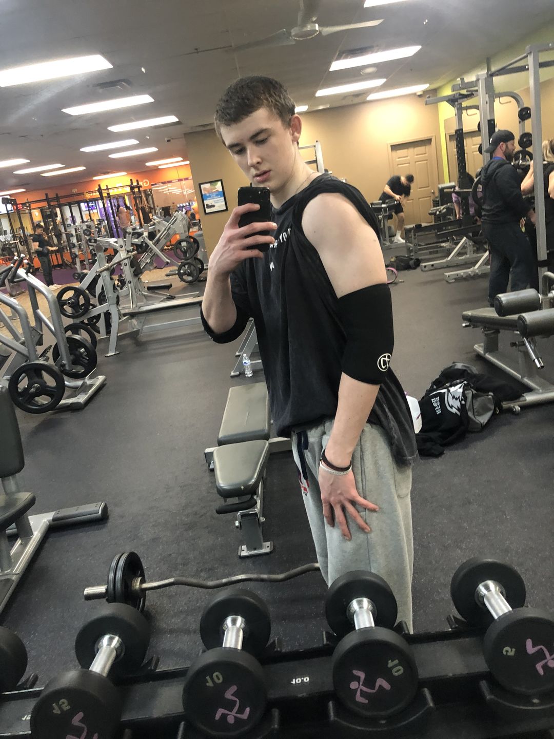 Customer photo review of Strength Shop 7mm Inferno Elbow Sleeves