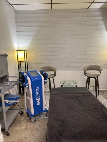 Customer photo review of Professional EMSZERO Body Sculpting Machine 5 in 1