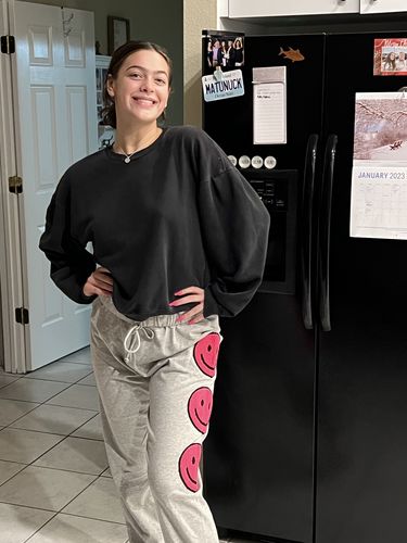 Customer photo review of Happy Hour Joggers