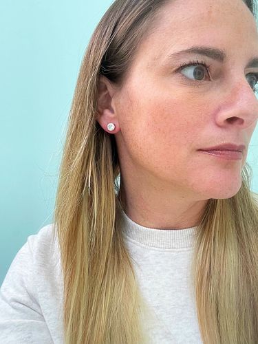 Customer photo review of Moissanite Diamond Heart Claws Stud Earrings 925 Solid Sterling Silver