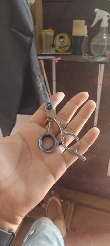 Customer photo review of Tijeras ergonómicas de entresacar 6'