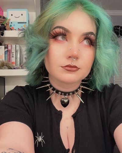 Customer photo review of Heartbreaker Collar