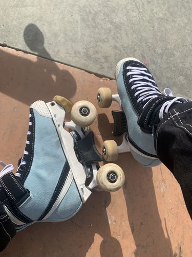 Customer photo review of MyBonts ParkStar Roller Skate Boots (Design your boots)