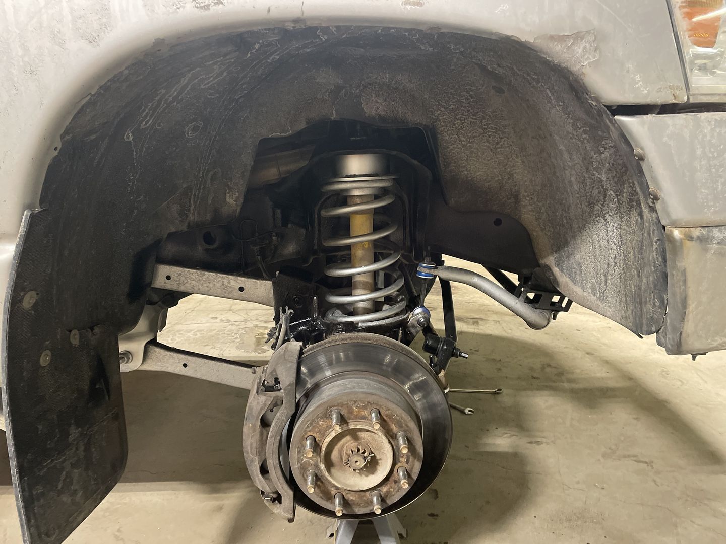 Customer photo review of 2003-2013 Cummins Upper & Lower Ball Joint Package (0313BJPACK)