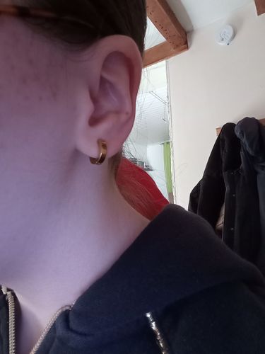 Customer photo review of Le faux piercing Alice