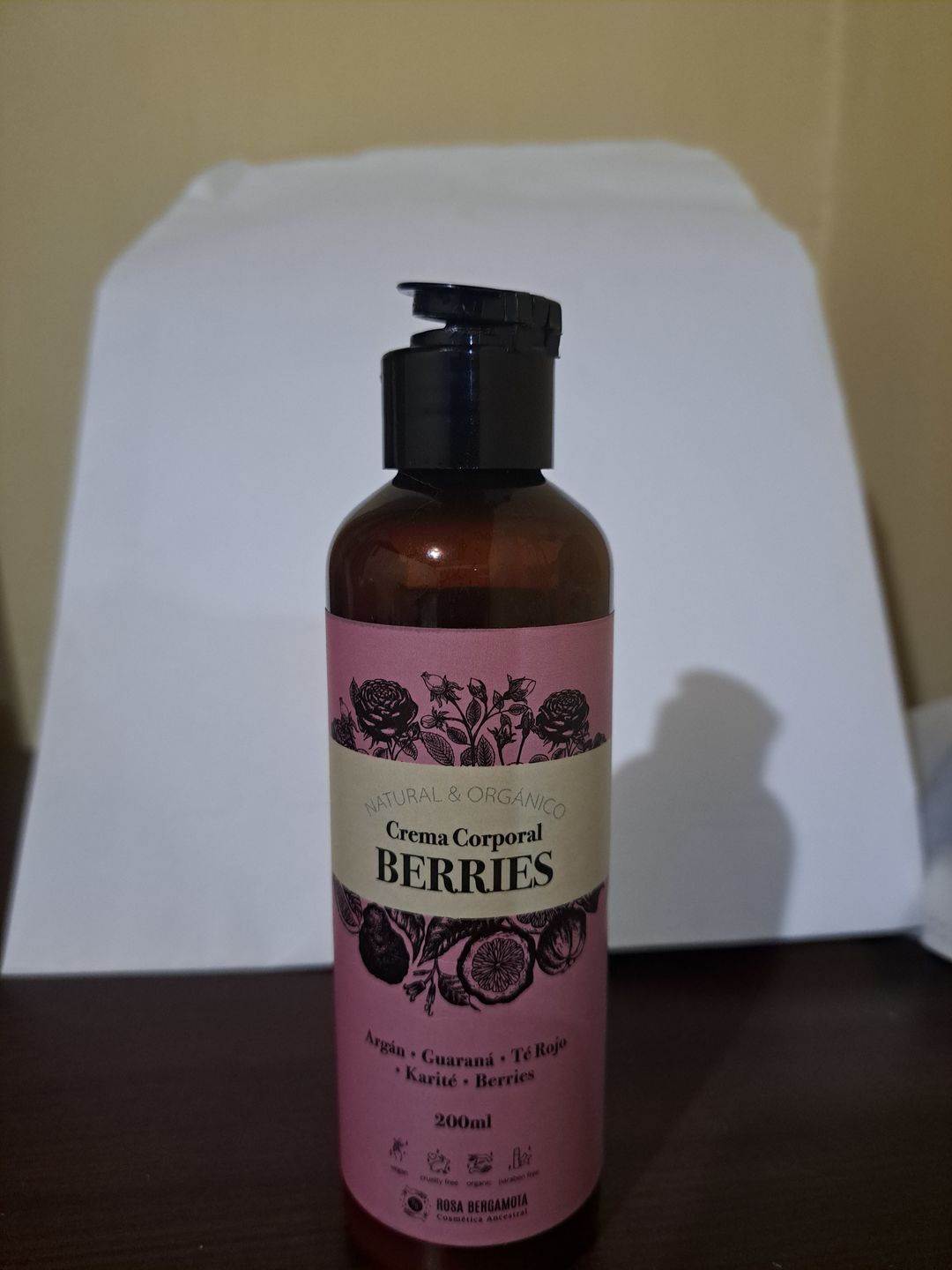 Customer photo review of Crema Corporal Anti Celulitis Berries 200ml
