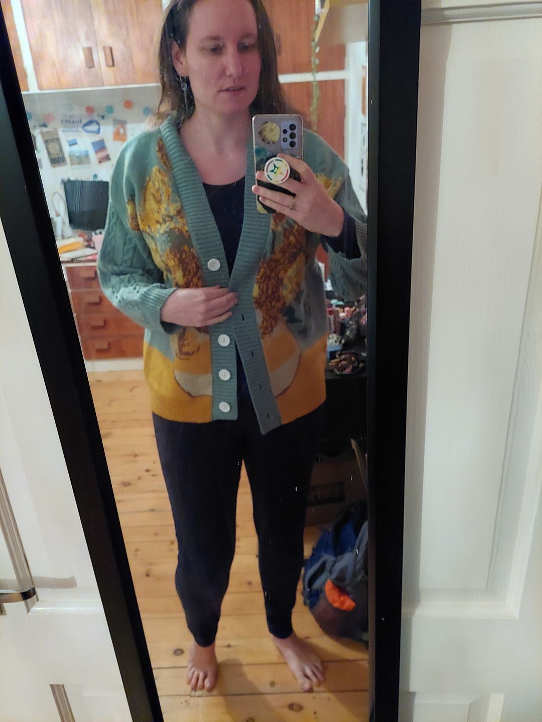 Customer photo review of Van Gogh Vintage Cardigan Knit Sweater