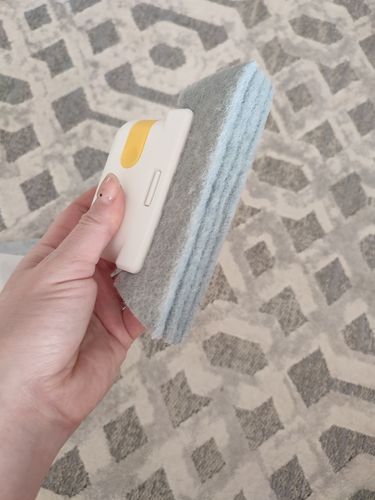 Customer photo review of Window Groove Cleaning Tool Creative Window Groove Cleaning Cloth