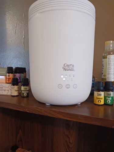 Customer photo review of The Halo & 8 Essential Oils Single Note Set