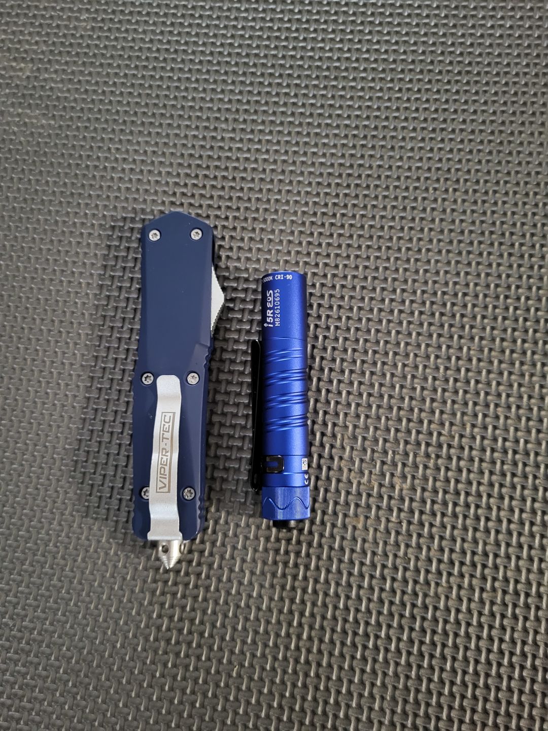 Customer photo review of Blue Ghost D/A OTF (Multiple Blade Styles Available)