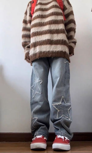 Customer photo review of Y2K Star Baggy Jeans