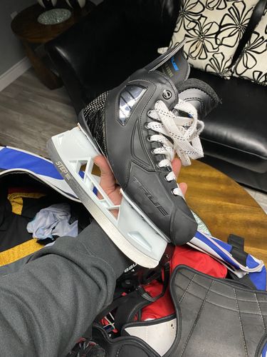 Customer photo review of True Junior Hockey Skates (Made in Canada)