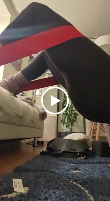 Customer video review of GLUTEZILLA BAND
