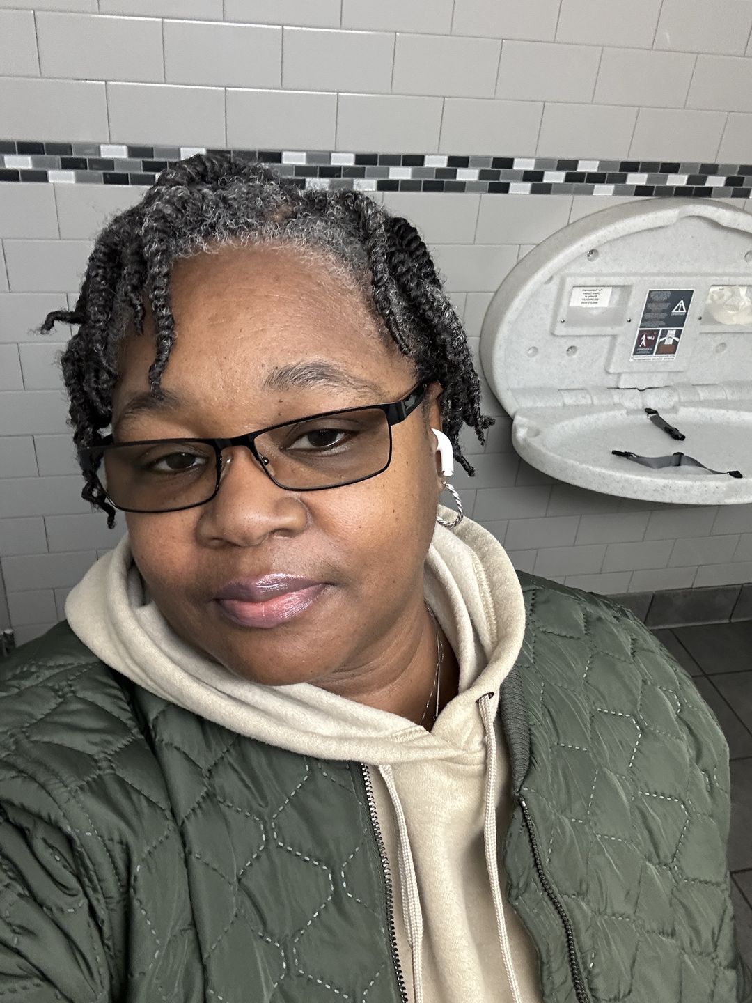 Customer photo review of Apricot and Fenugreek 2-N-1 Styling Cream