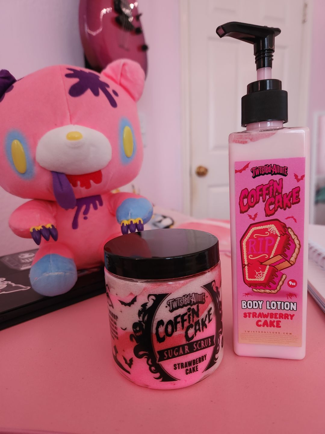 Customer photo review of Coffin Cake Body Lotion (Strawberry Cake)