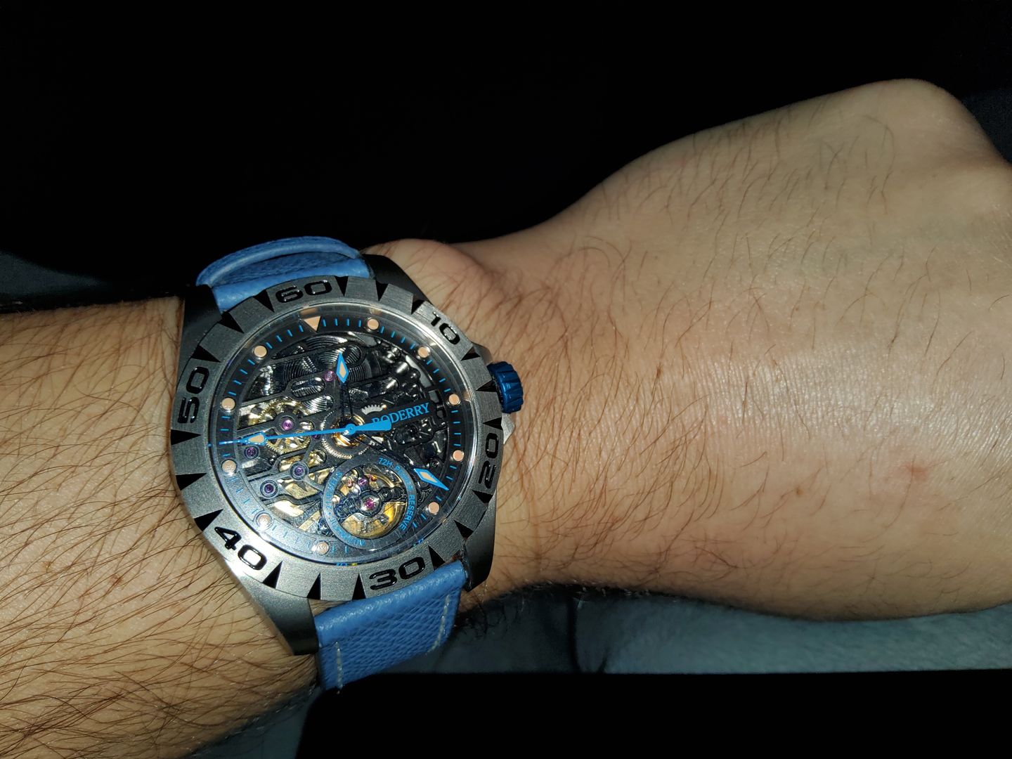 Customer photo review of Urban Titanium 2.0-Silver Hands  | Men's Skeleton 3-hand Automatic Watch Blue Dial  | 72H Power-reserve