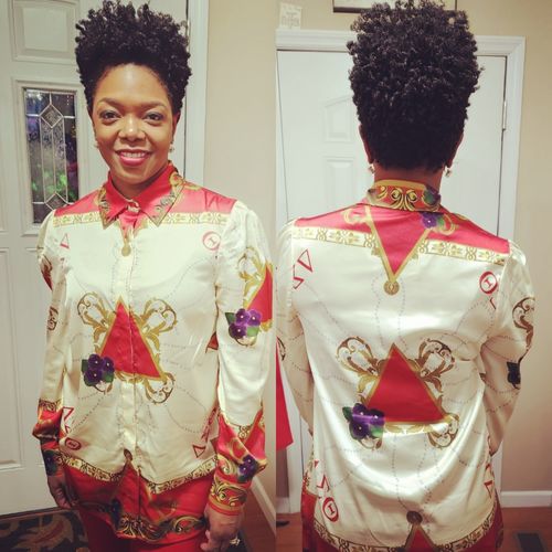 Customer photo review of Chains & More Blouse-Delta
