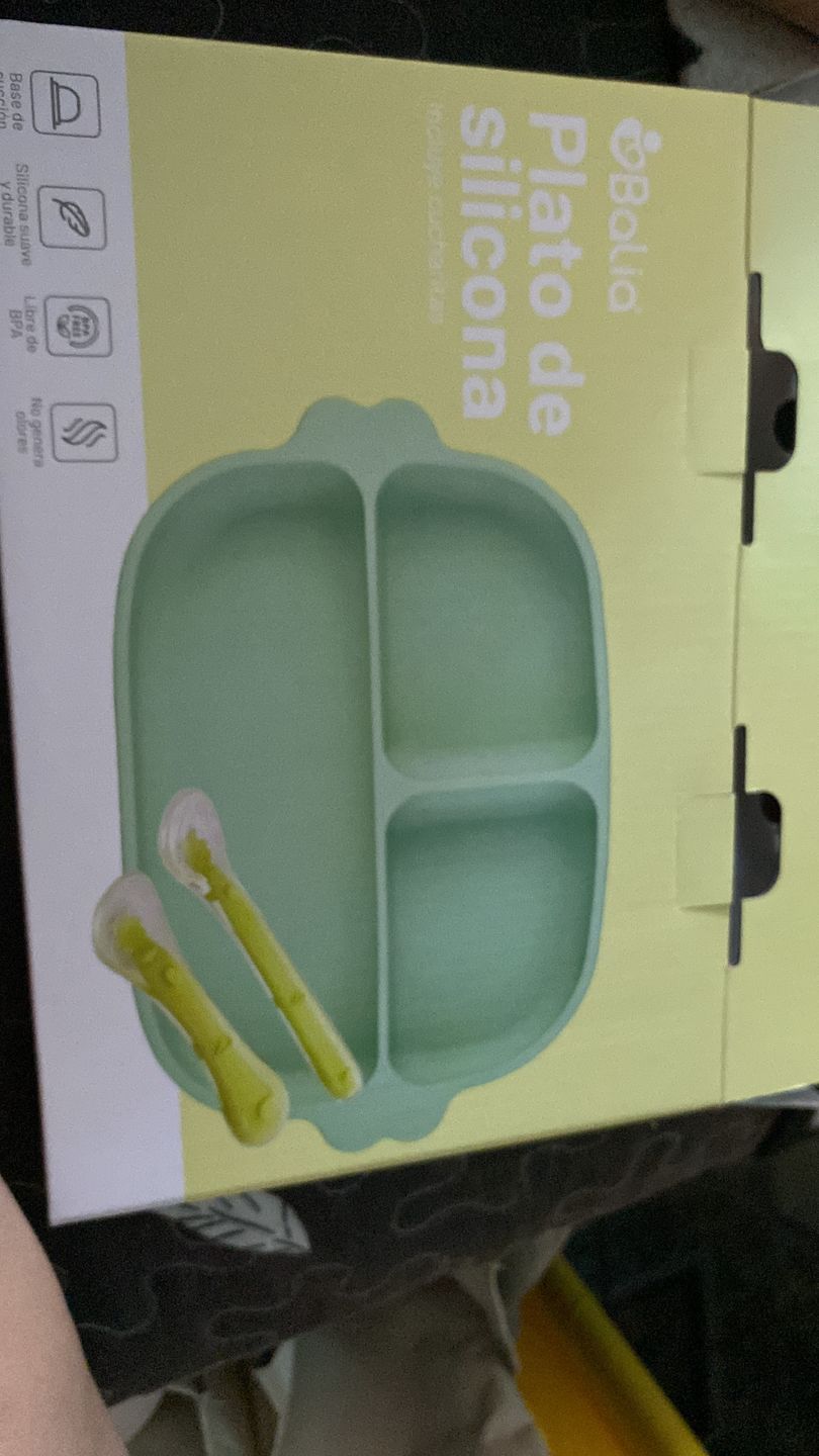 Customer photo review of Plato de silicona para bebé